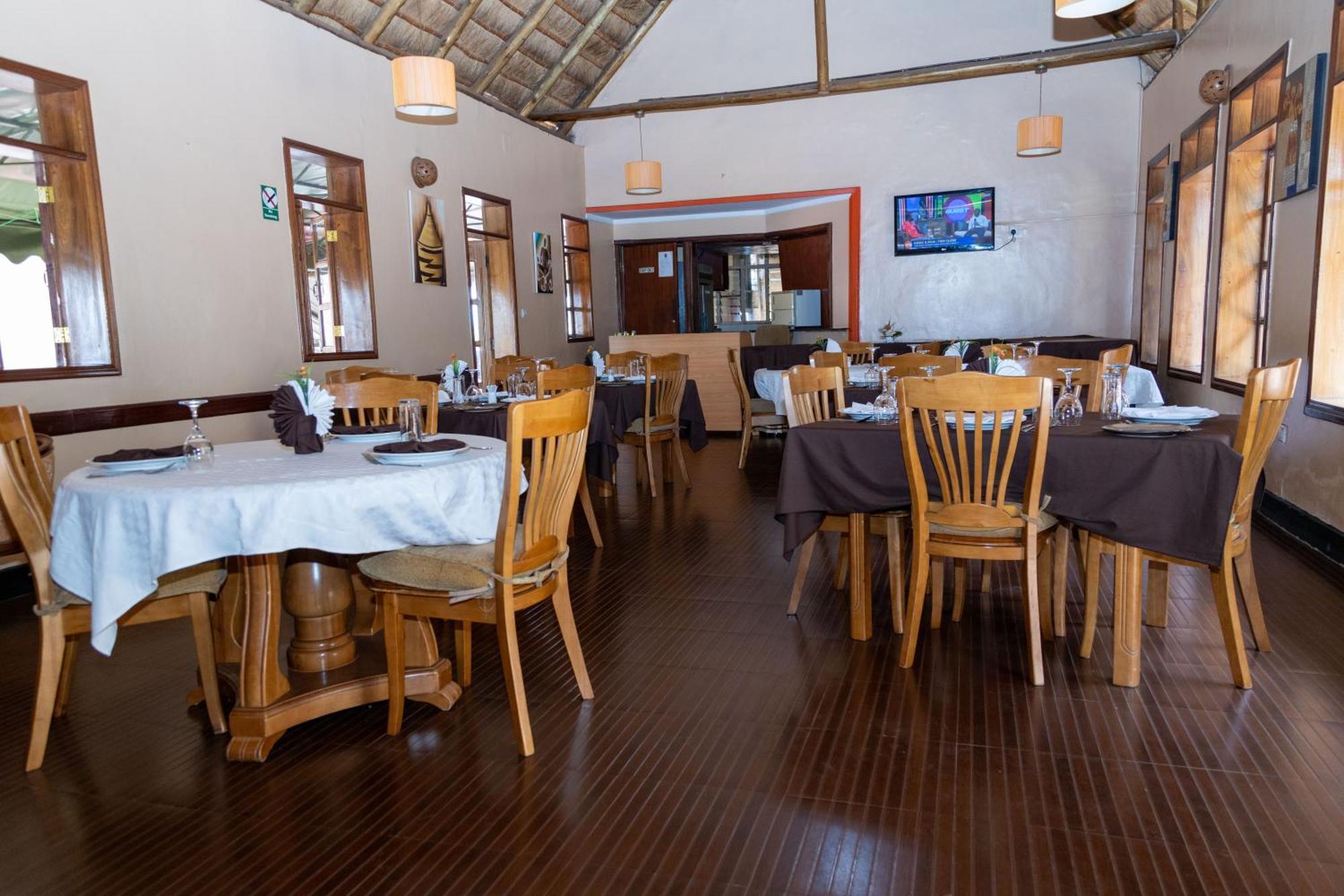 The Country Inn By Smart Haven Kigali Exteriör bild