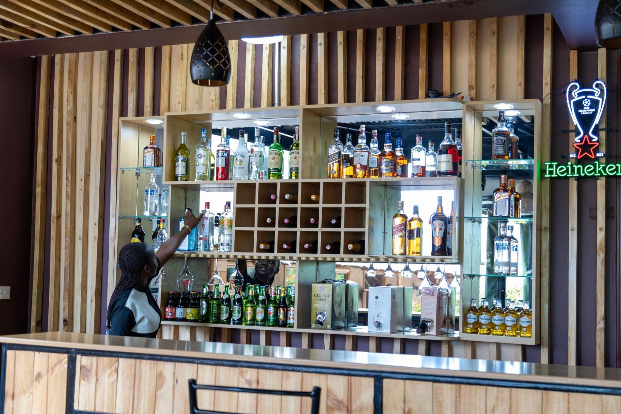 The Country Inn By Smart Haven Kigali Exteriör bild